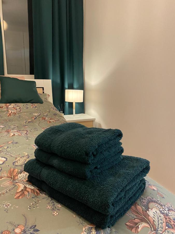 Airport Green Apartment Kl21 - Air Condition & Free Parking Varşova Dış mekan fotoğraf