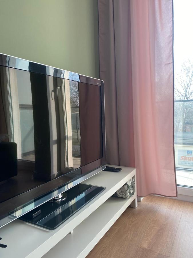 Airport Green Apartment Kl21 - Air Condition & Free Parking Varşova Dış mekan fotoğraf