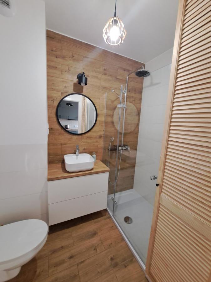 Airport Green Apartment Kl21 - Air Condition & Free Parking Varşova Dış mekan fotoğraf