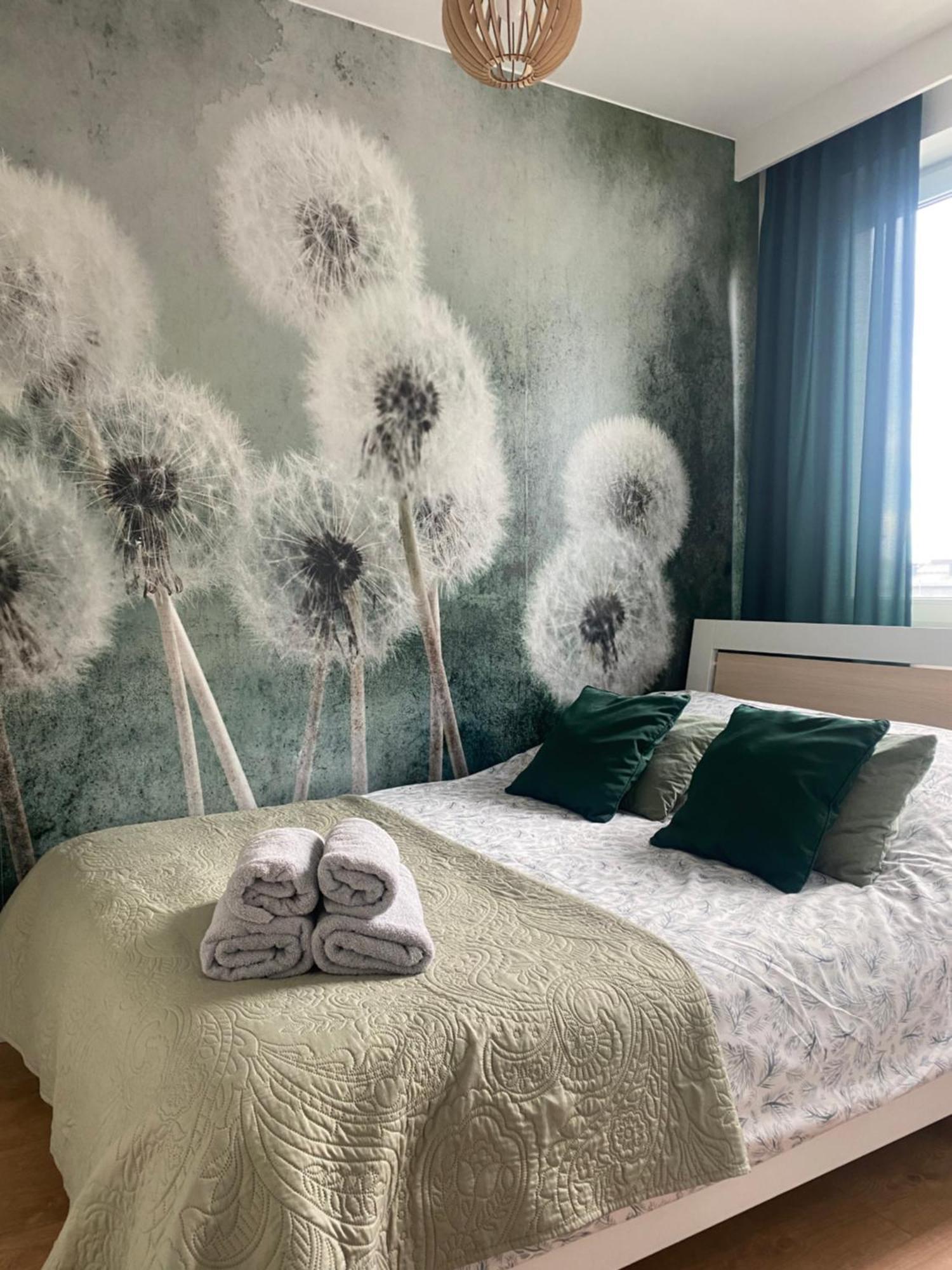 Airport Green Apartment Kl21 - Air Condition & Free Parking Varşova Dış mekan fotoğraf